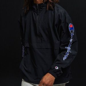 CHAMPION WINDBREAKER